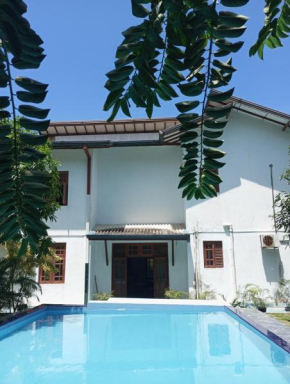Nade villas unawatuna